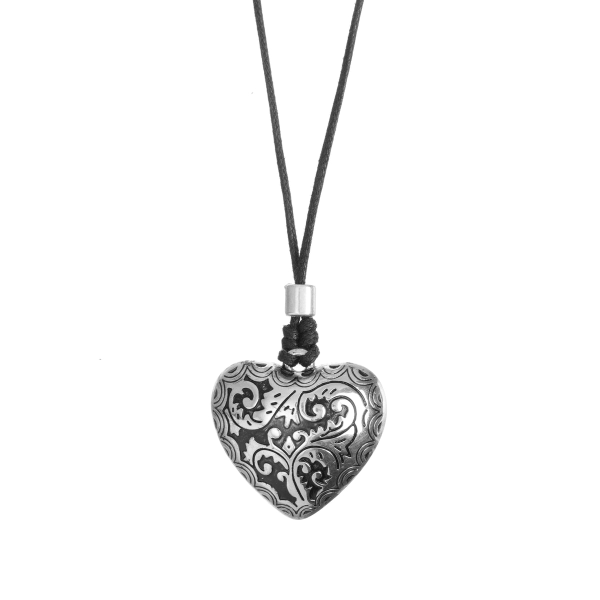 Choker Necklace with Ornate Heart Pendant