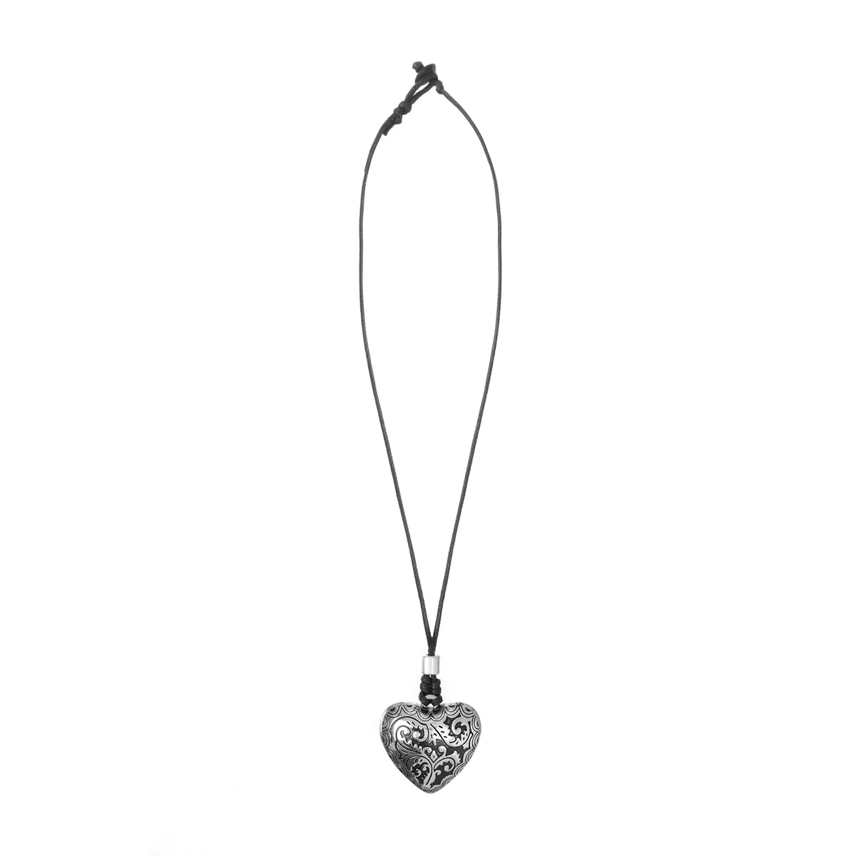 Choker Necklace with Ornate Heart Pendant