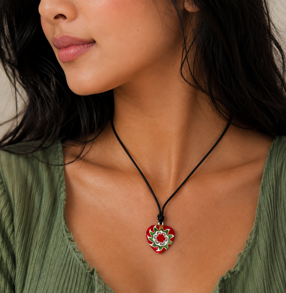 Choker Necklace with Glass Heart Pendant