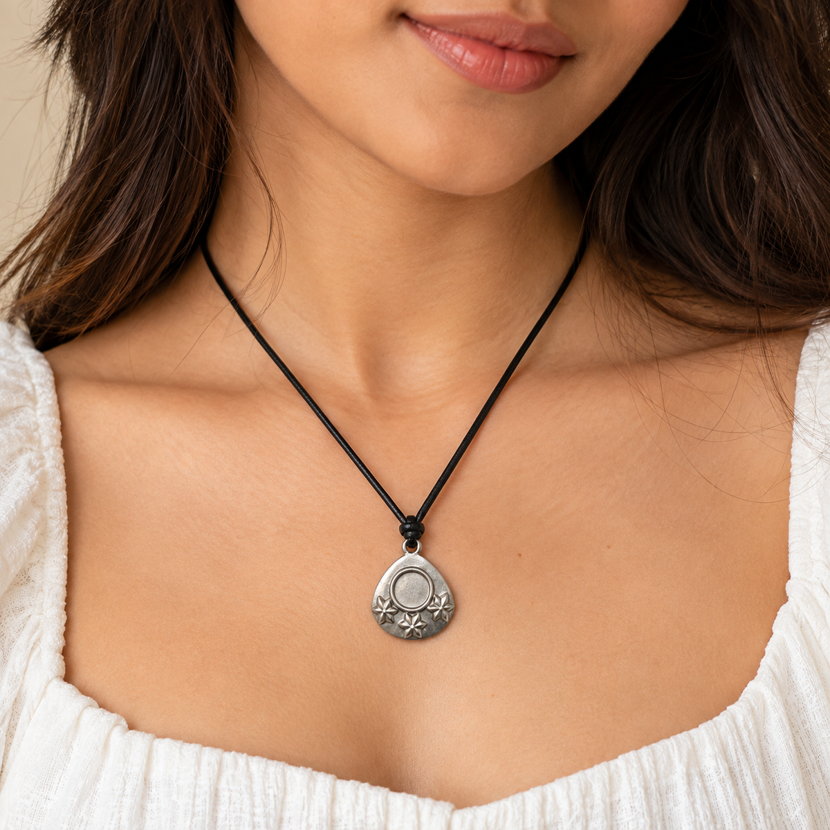 Engraved Starfish Pendant Leather Necklace for Women