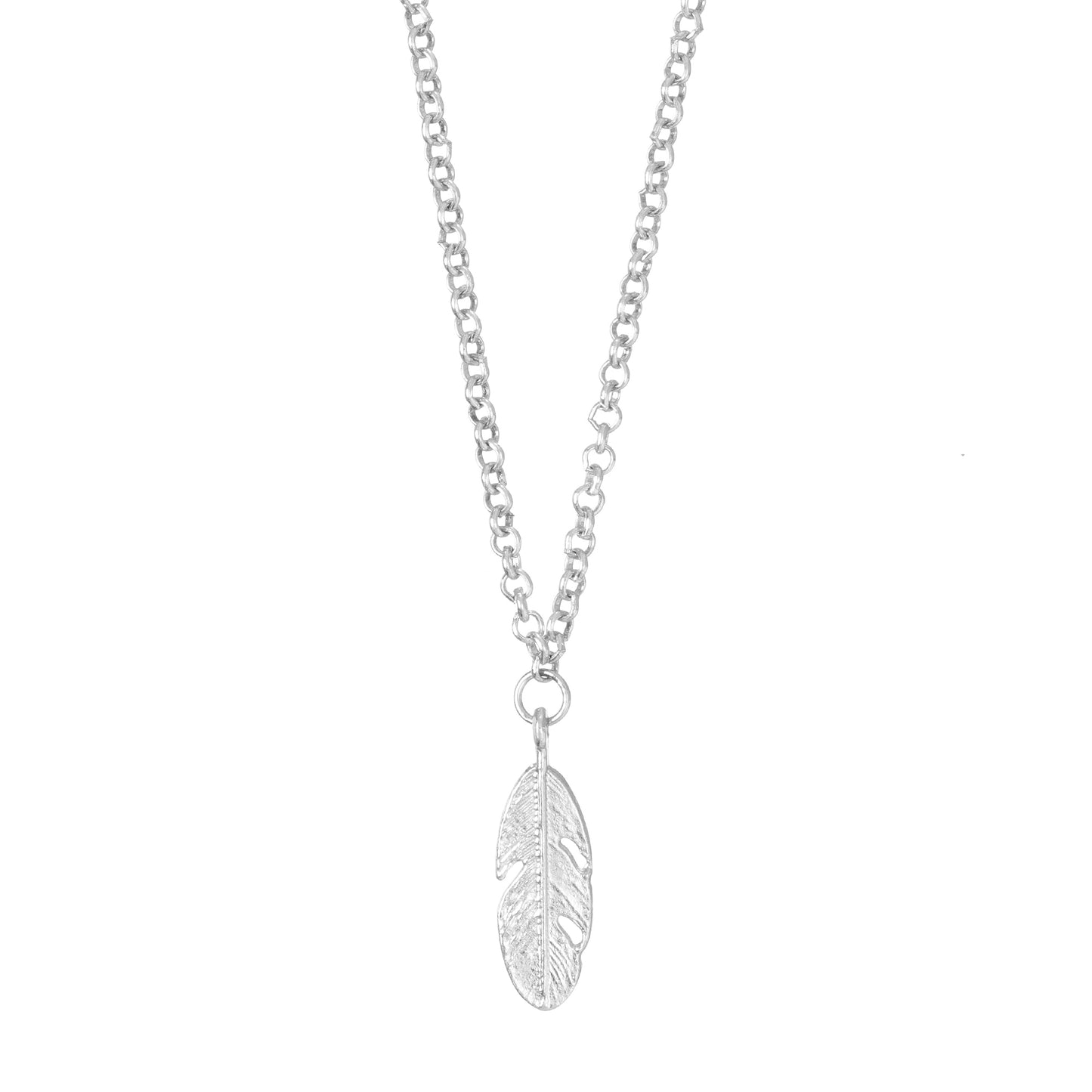 Leaf Pendant Choker Necklace