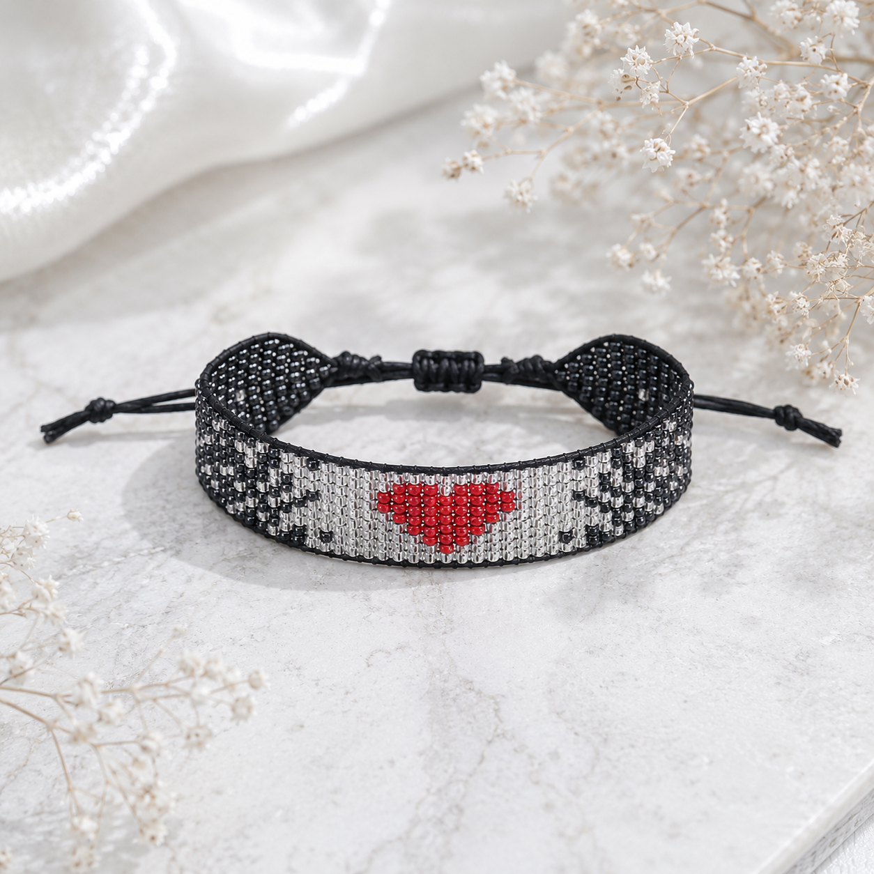 Pure Heart Beaded Bracelet