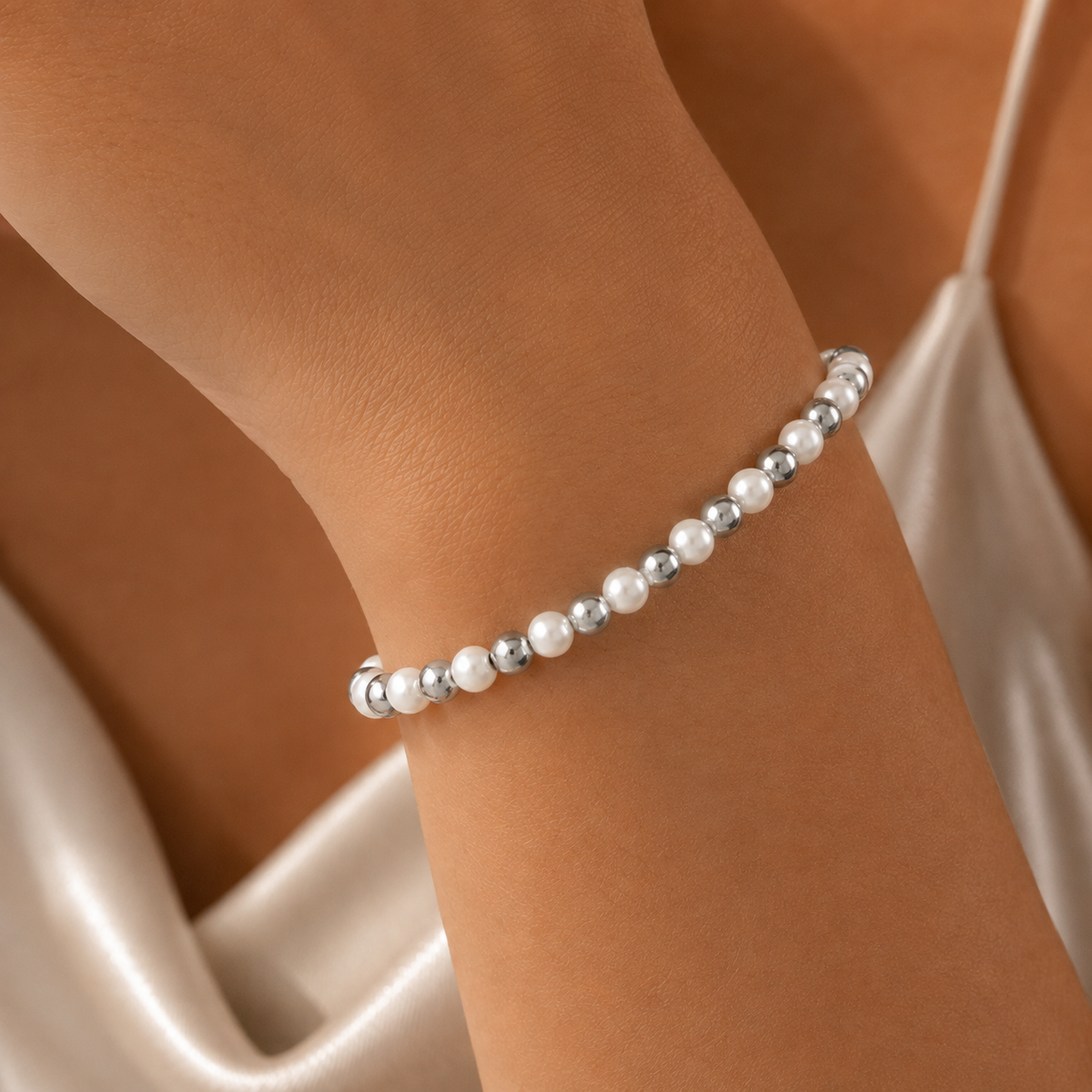 Round Pearl Bracelet