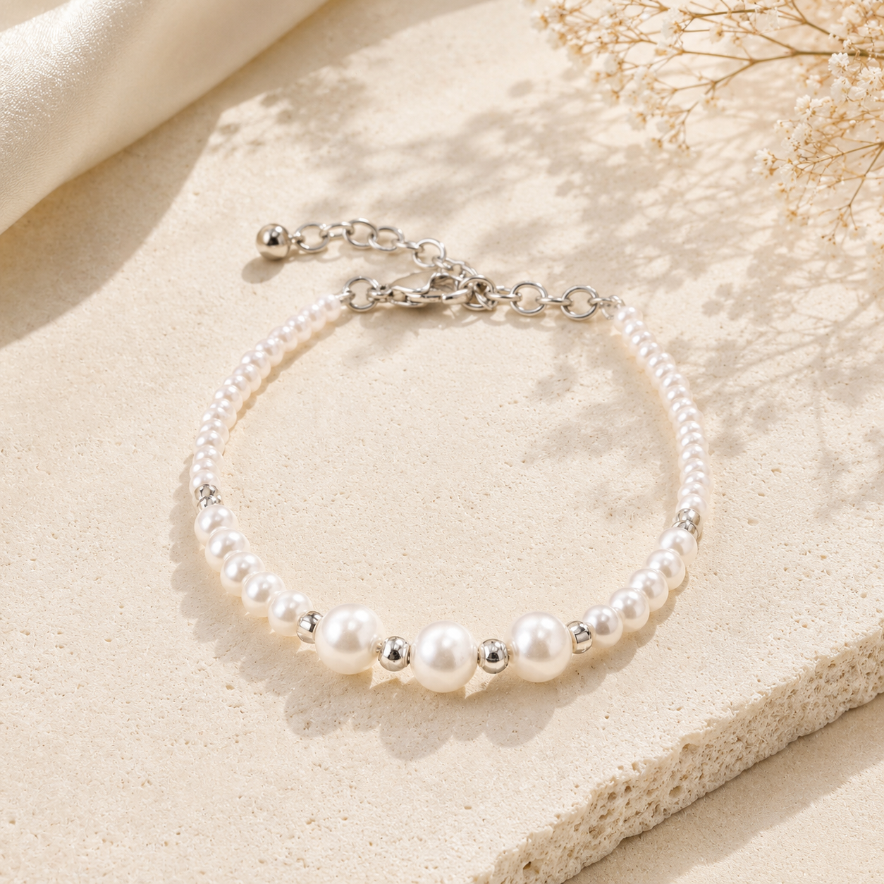 Round Pearl Bracelet with Seed Beads