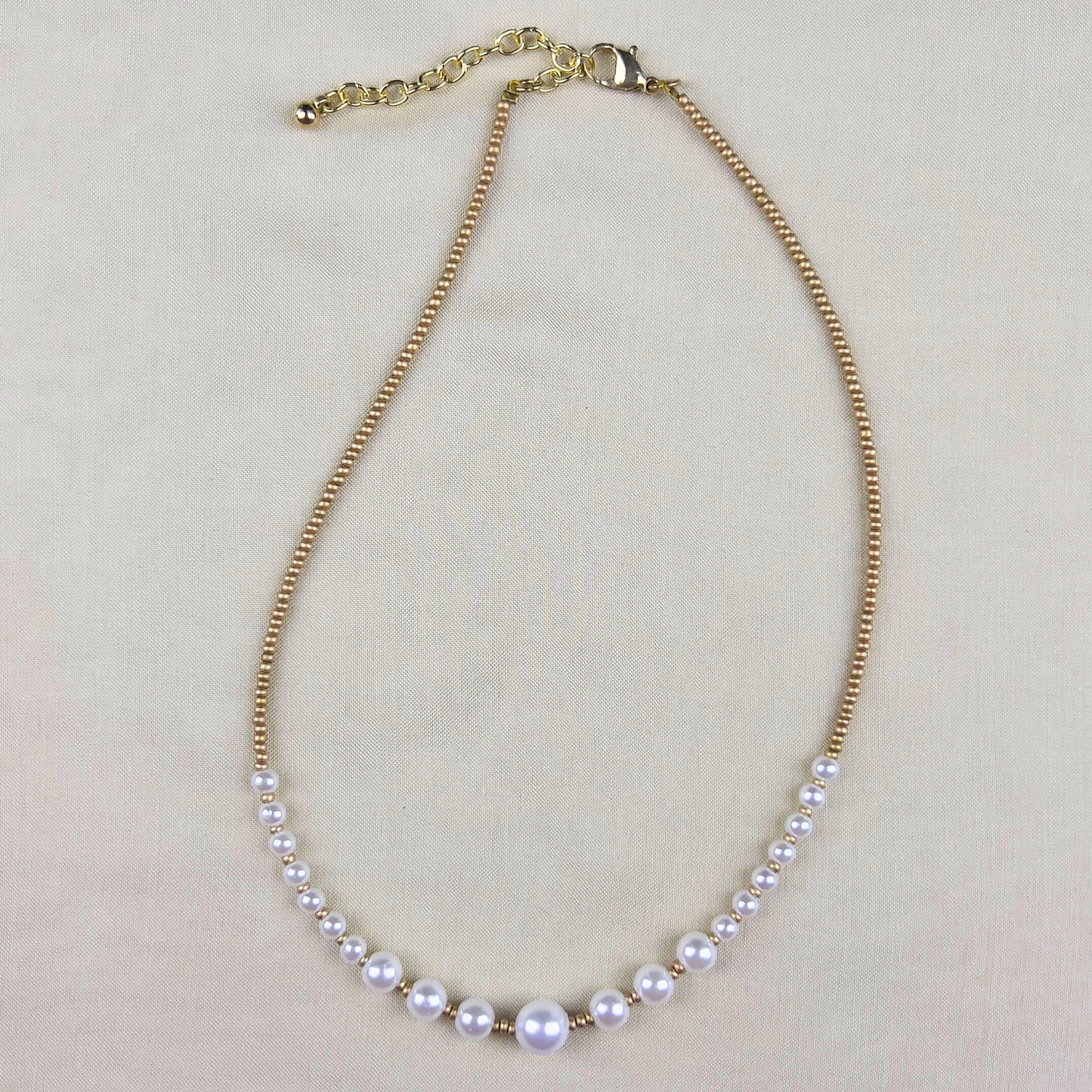 Round Pearl Necklace with Dainty Seed Beads