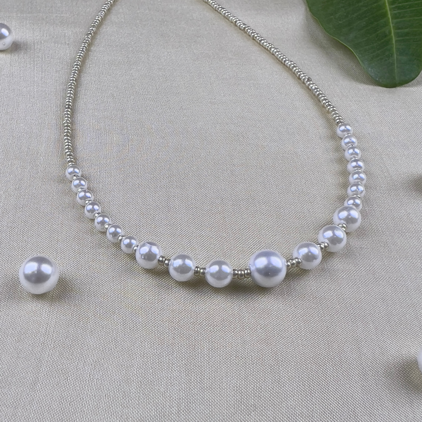 Round Pearl Necklace with Dainty Seed Beads
